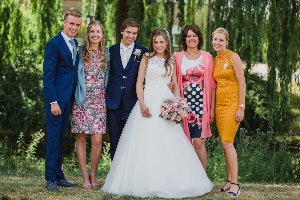 Bruidsfotograaf Harderwijk stoere trouwfoto's